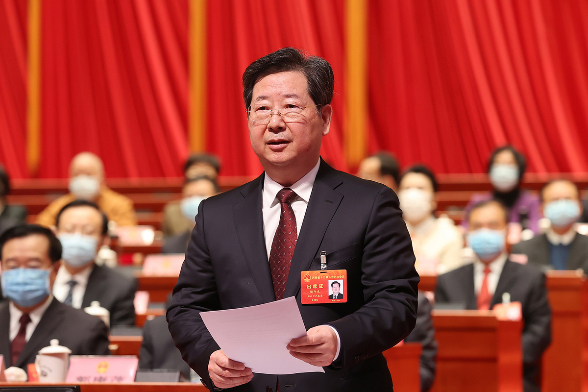 楼阳生.jpg 楼阳生.jpg