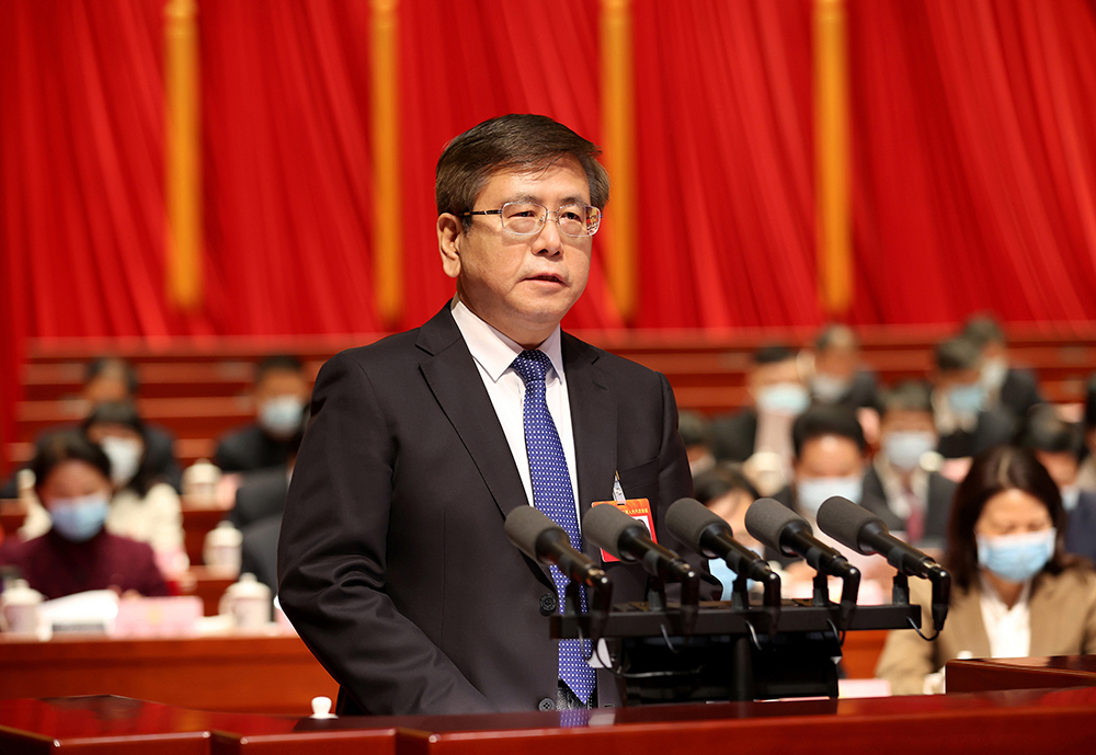 王凯.jpg 王凯.jpg